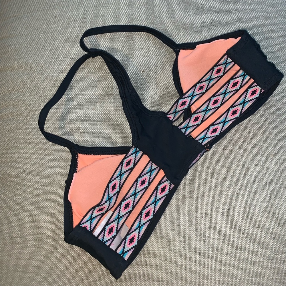 Small swim suit top